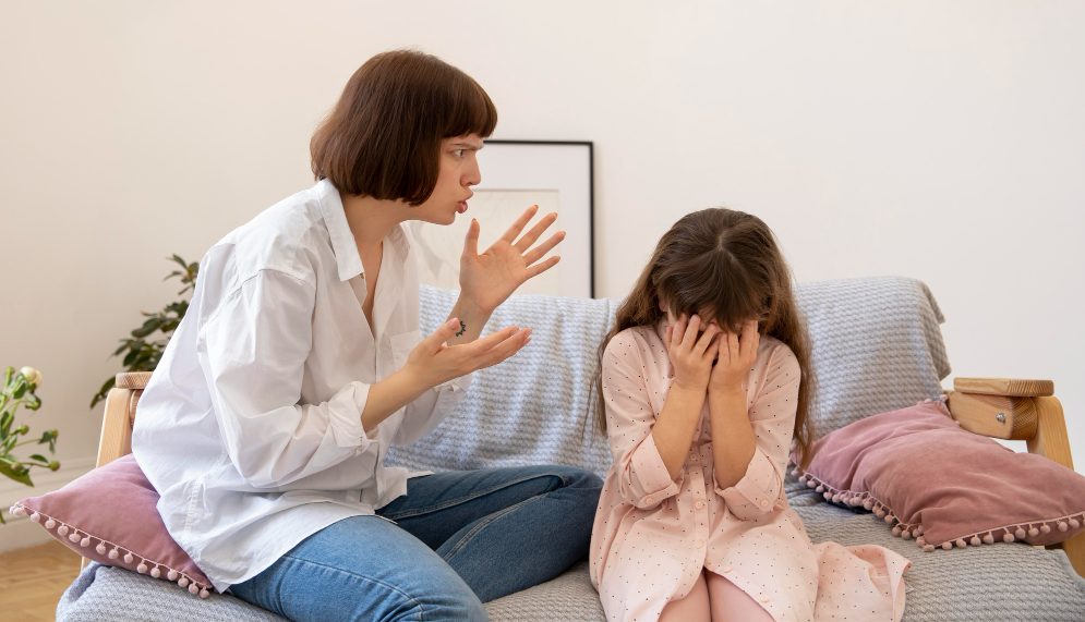 Siento que mi hijo no me quiere: ¿Qué puedo hacer?